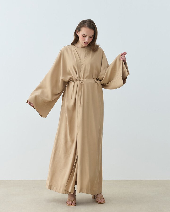 Cupra Diamond Abaya Kum